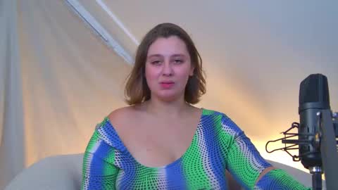 Snapshot of marymurrays chatting on 09-22-25, 07:05 MaryMurrays online show from 09-22-25, 07:05