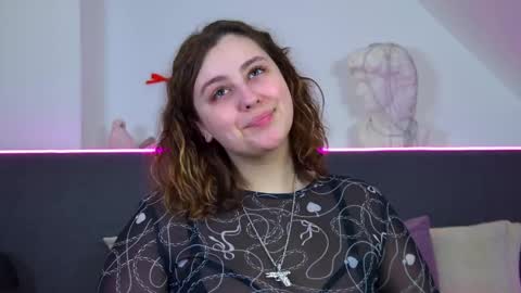 Snapshot of marymurrays chatting on 02-01-26, 06:28 MaryMurrays online show from 02-01-26, 06:28