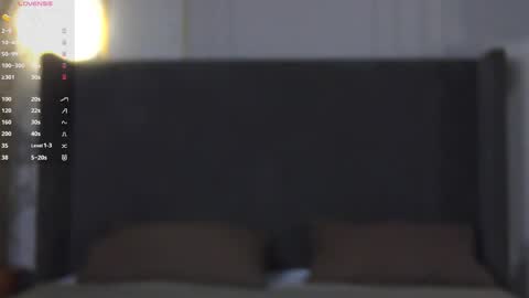 Snapshot of maryparks chatting on 09-12-25, 03:23 Mary online show from 09-12-25, 03:23