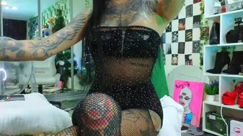 Mary online show from 12-20-24, 06:45