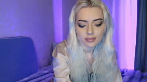 MaryVi online show from 04-04-26, 01:26