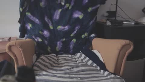 Snapshot of masachusset chatting on 11-17-25, 06:19 masachusset online show from 11-17-25, 06:19