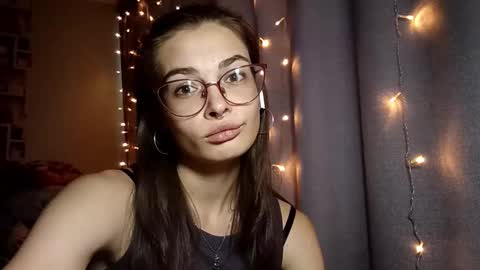 Kelly online show from 04-01-26, 07:42