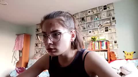 Kelly online show from 04-13-26, 09:04