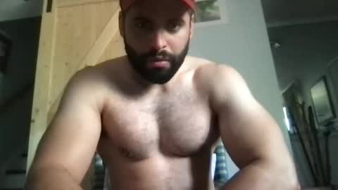 Snapshot of mascbeef95 chatting on 11-05-25, 06:08 mascbeef95 online show from 11-05-25, 06:08