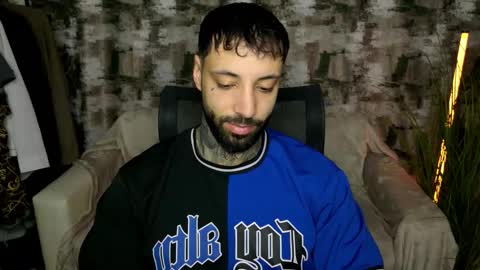 Snapshot of masculineguy69 chatting on 02-16-26, 05:14 masculineguy69 online show from 02-16-26, 05:14