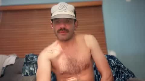 Snapshot of masculinehole chatting on 09-28-25, 05:57 Masculine Hole online show from 09-28-25, 05:57