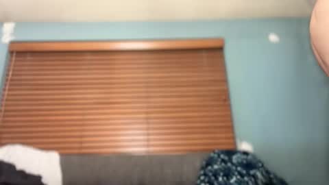 Snapshot of masculinehole chatting on 09-29-25, 12:49 Masculine Hole online show from 09-29-25, 12:49