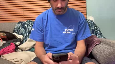 Snapshot of masculinehole chatting on 11-20-25, 02:34 Masculine Hole online show from 11-20-25, 02:34