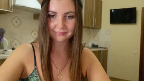 Snapshot of masha_queen chatting on 11-18-25, 08:46 Masha online show from 11-18-25, 08:46