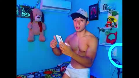 mask_david online show from 10-17-25, 03:03