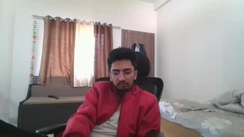 Snapshot of maskboyz2003 chatting on 01-06-25, 06:03 maskboyz2003 online show from 01-06-25, 06:03