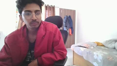 Snapshot of maskboyz2003 chatting on 01-17-25, 07:30 maskboyz2003 online show from 01-17-25, 07:30