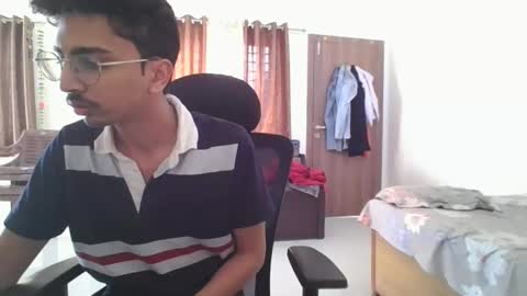 Snapshot of maskboyz2003 chatting on 01-20-25, 04:21 maskboyz2003 online show from 01-20-25, 04:21