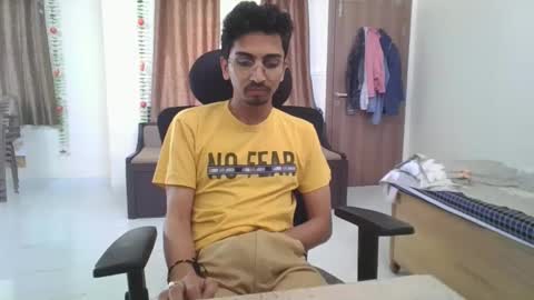 Snapshot of maskboyz2003 chatting on 02-10-25, 08:09 maskboyz2003 online show from 02-10-25, 08:09