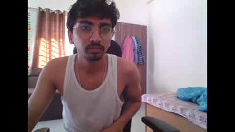 Snapshot of maskboyz2003 chatting on 02-21-25, 04:07 maskboyz2003 online show from 02-21-25, 04:07