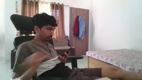 Snapshot of maskboyz2003 chatting on 02-27-25, 04:20 maskboyz2003 online show from 02-27-25, 04:20