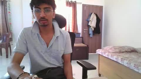 Snapshot of maskboyz2003 chatting on 03-02-25, 02:19 maskboyz2003 online show from 03-02-25, 02:19