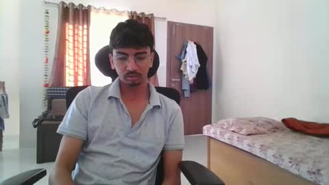 Snapshot of maskboyz2003 chatting on 03-03-25, 03:19 maskboyz2003 online show from 03-03-25, 03:19