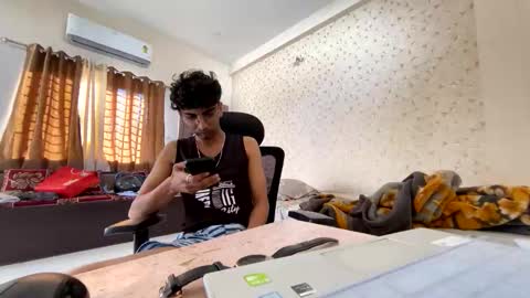 Snapshot of maskboyz2003 chatting on 11-07-25, 03:06 maskboyz2003 online show from 11-07-25, 03:06