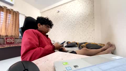 Snapshot of maskboyz2003 chatting on 11-15-25, 05:38 maskboyz2003 online show from 11-15-25, 05:38