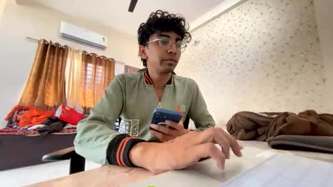 Snapshot of maskboyz2003 chatting on 11-24-25, 04:12 maskboyz2003 online show from 11-24-25, 04:12