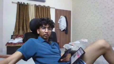 Mask Boy online show from 10-17-25, 05:37