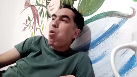 Snapshot of masked_latin_noir chatting on 02-17-26, 05:26 Masked Latin Noir online show from 02-17-26, 05:26