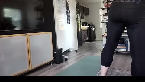 Snapshot of maskedcontrastx chatting on 09-16-25, 02:29 BlackMystique online show from 09-16-25, 02:29