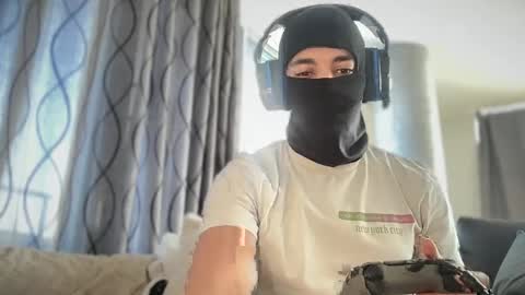 maskedfrstream online show from 02-12-25, 04:11