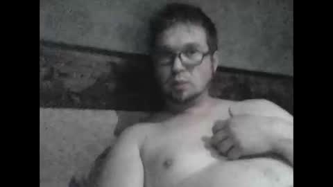 Snapshot of masnfriends chatting on 12-15-25, 02:16 masnfriends online show from 12-15-25, 02:16