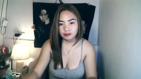 Snapshot of masquerade_girl4 chatting on 05-15-26, 02:13 masquerade girl4 online show from 05-15-26, 02:13