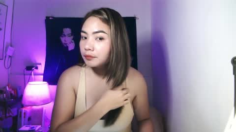 Snapshot of masquerade_girl4 chatting on 05-20-26, 12:22 masquerade girl4 online show from 05-20-26, 12:22
