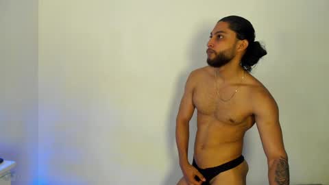 Snapshot of massatgeserotics chatting on 01-02-25, 10:44 I Am Odin online show from 01-02-25, 10:44