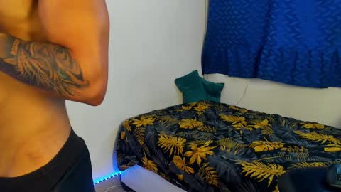 Snapshot of massatgeserotics chatting on 01-10-25, 11:29 I Am Odin online show from 01-10-25, 11:29