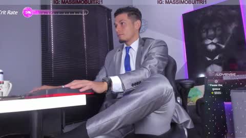 Snapshot of massimo_g chatting on 12-16-24, 02:38 I am Massimo online show from 12-16-24, 02:38