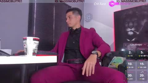 Snapshot of massimo_g chatting on 02-17-25, 02:48 I am Massimo online show from 02-17-25, 02:48