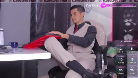 Snapshot of massimo_g chatting on 09-29-25, 02:11 I am Massimo online show from 09-29-25, 02:11