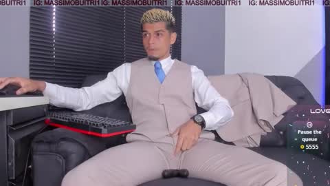 I am Massimo online show from 01-19-26, 01:37