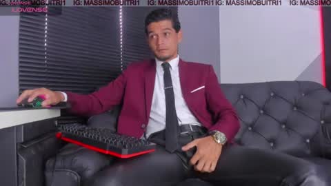 I am Massimo online show from 07-21-26, 11:56