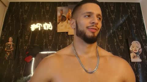 massimo_greco2 online show from 11-11-25, 09:37