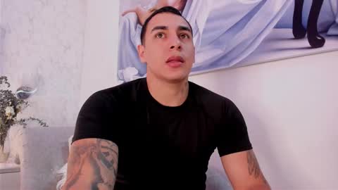 Massimo Contie online show from 12-14-25, 12:43