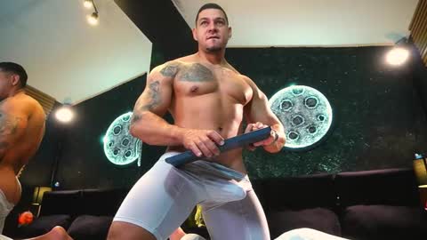 massimowalton2 online show from 12-04-25, 02:26