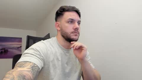 Snapshot of master_alexxxander chatting on 11-28-25, 06:38 Alex online show from 11-28-25, 06:38