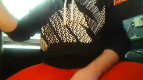 Snapshot of master_b8_ chatting on 01-04-25, 06:09 william online show from 01-04-25, 06:09