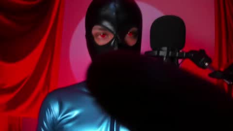 Snapshot of master_connor chatting on 05-15-26, 11:34 Master connor online show from 05-15-26, 11:34