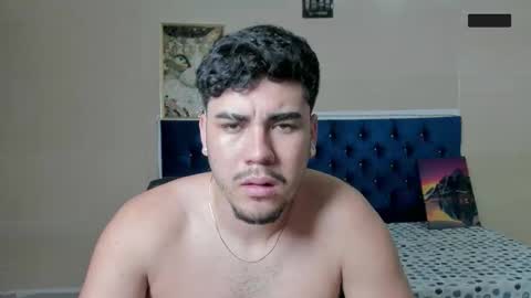 Snapshot of master_dante_1 chatting on 10-31-25, 05:41 master dante online show from 10-31-25, 05:41