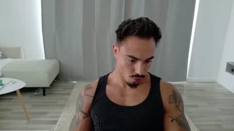 Snapshot of master_lukass chatting on 07-12-26, 10:50 master_lukass online show from 07-12-26, 10:50