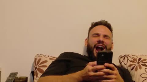 Snapshot of master_roberto333 chatting on 10-24-25, 09:33 SIR online show from 10-24-25, 09:33