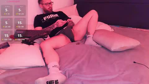 Snapshot of masterbailey chatting on 02-15-26, 12:07 masterbailey online show from 02-15-26, 12:07